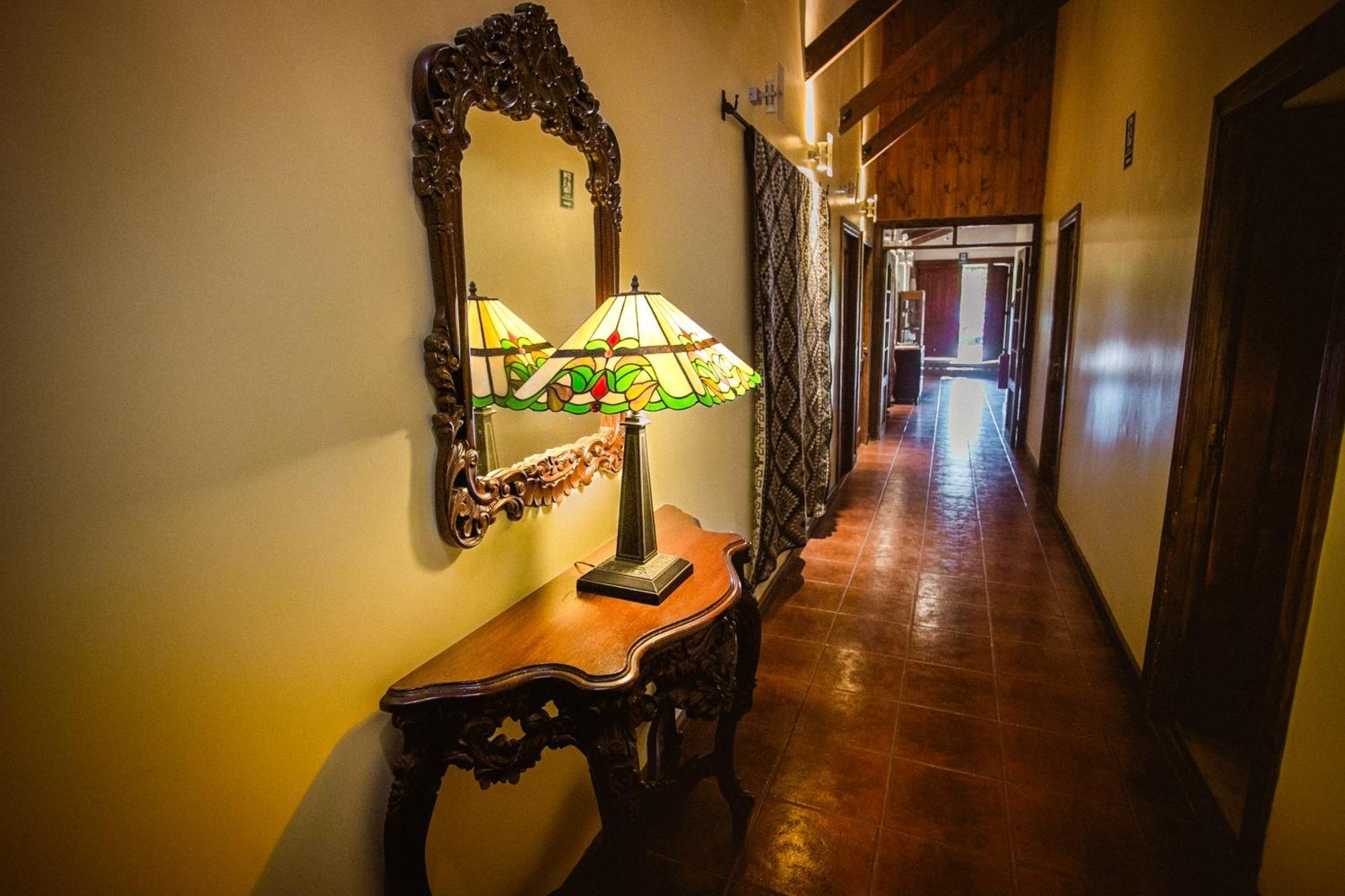 Hotel Hoja De Parra Santa Cruz Kültér fotó